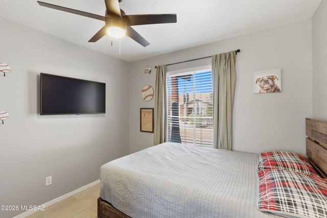 8078 N Streamside Avenue, Tucson, AZ 85741