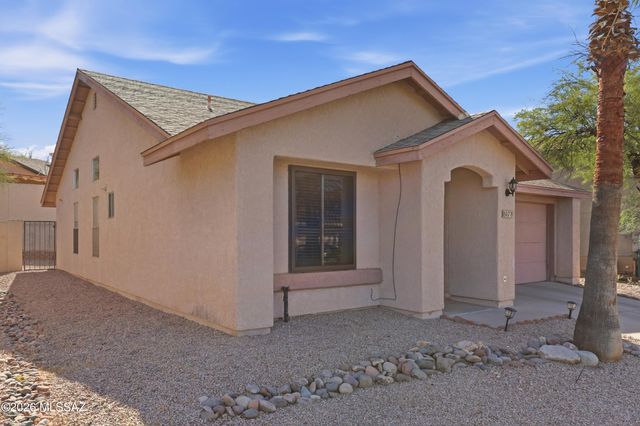 8078 N Streamside Avenue, Tucson, AZ 85741