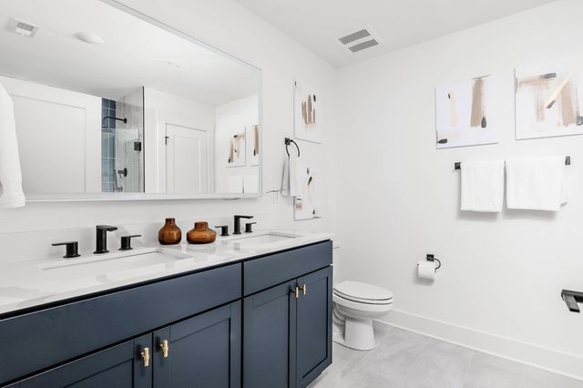 2424 E 18th Street, Chattanooga, TN 37404