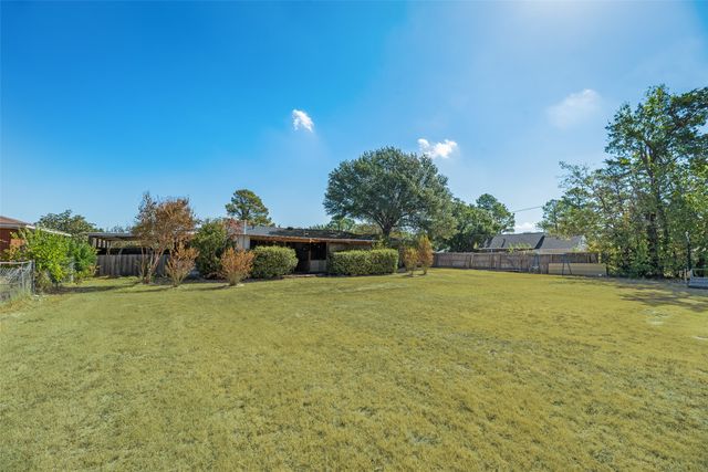 205 Laurel Trail, Terrell, TX 75160