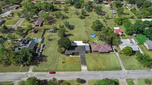 205 Laurel Trail, Terrell, TX 75160