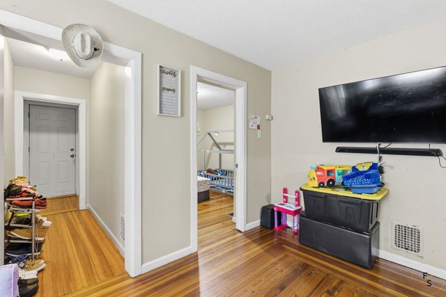 835 East Street, New Britain, CT 06051