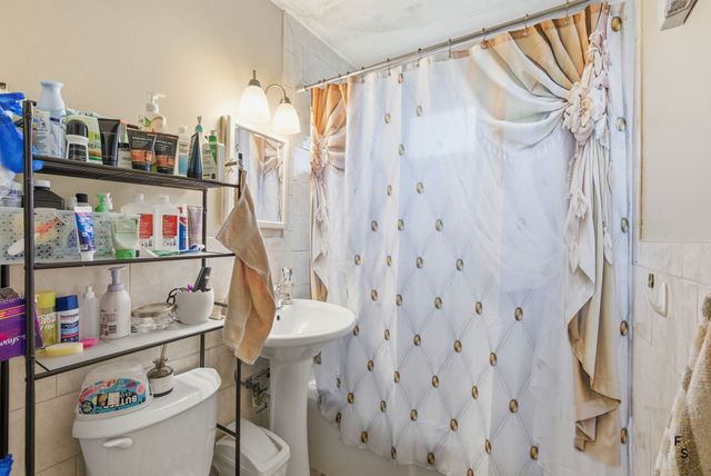 835 East Street, New Britain, CT 06051