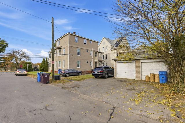 835 East Street, New Britain, CT 06051