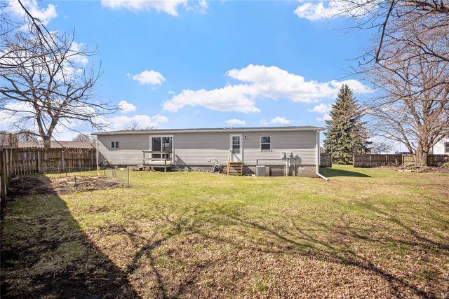 225 Haws Drive, Ogden, IA 50212