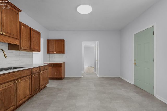 914 Hayes Avenue, Sandusky, OH 44870