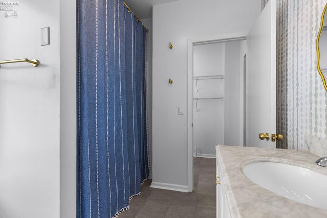 914 Hayes Avenue, Sandusky, OH 44870