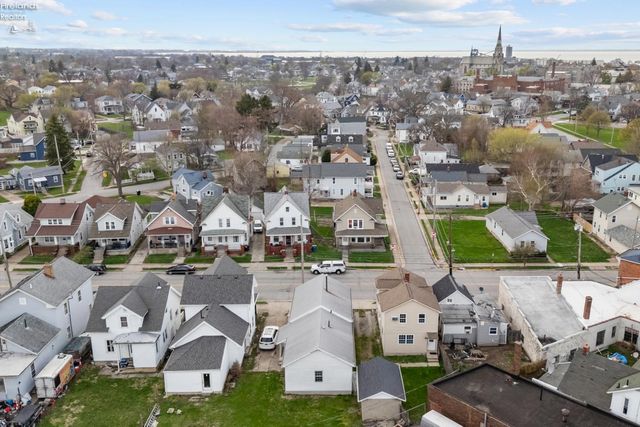 914 Hayes Avenue, Sandusky, OH 44870