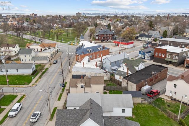 914 Hayes Avenue, Sandusky, OH 44870