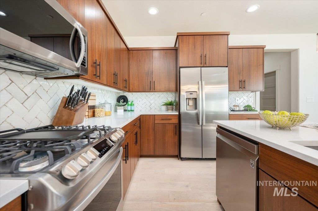 10453 W Arnold St, Boise, ID 83714 photo 10