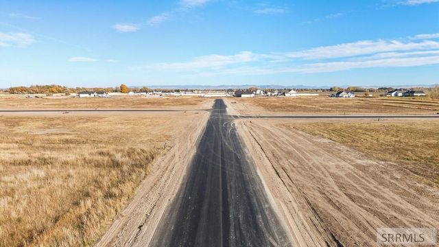 L4 B5 N 3744 E, Rigby, ID 83442