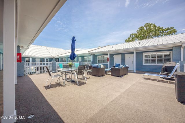 1282 Beach Boulevard, 207, Biloxi, MS 39530
