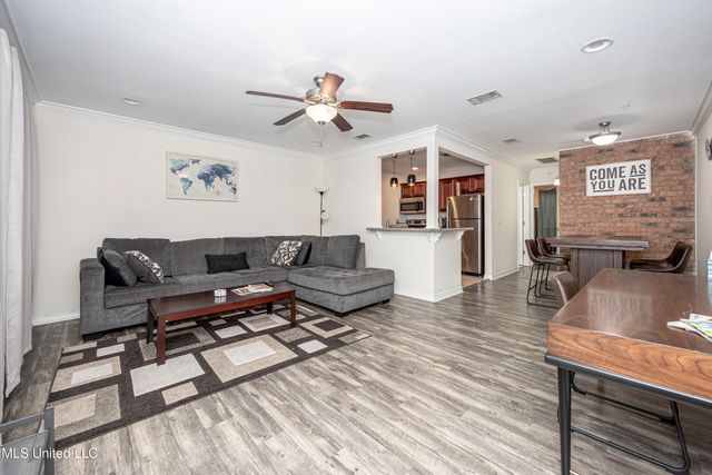 1282 Beach Boulevard, 207, Biloxi, MS 39530
