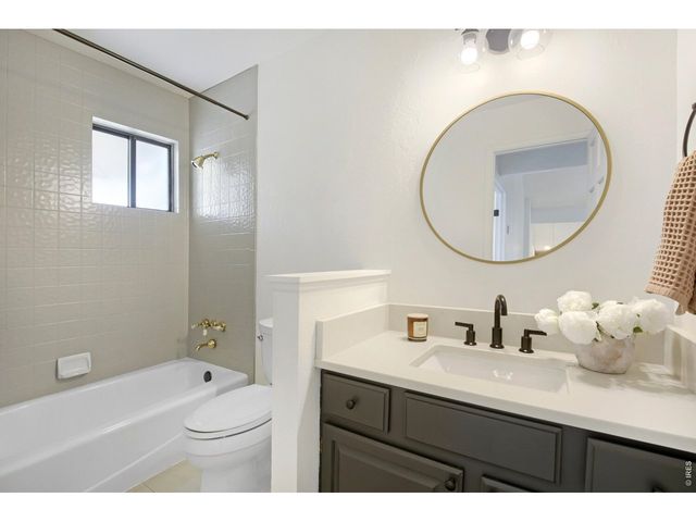 5630 Hummel Ln, Fort Collins, CO 80525