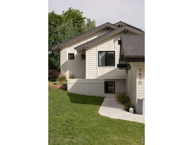 5630 Hummel Ln, Fort Collins, CO 80525
