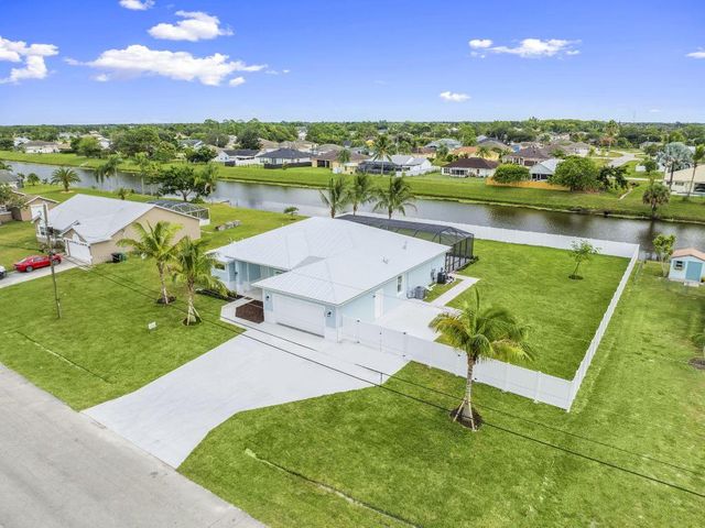 5761 NW Cone Street, Port St. Lucie, Port St Lucie, FL 34986