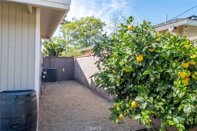 2180 Mcnab, Long Beach, CA 90815