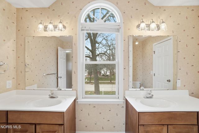 4344 Todd Drive, Sylvania, OH 43560