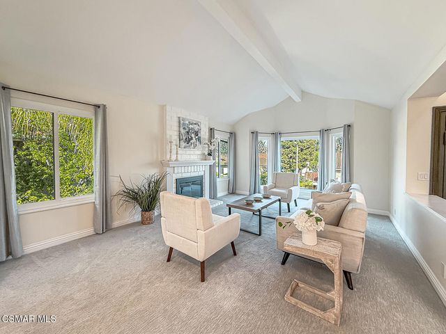 325 Cherry Hills Court, Newbury Park, CA 91320