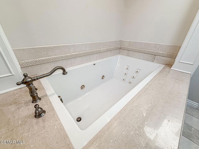 325 Cherry Hills Court, Newbury Park, CA 91320