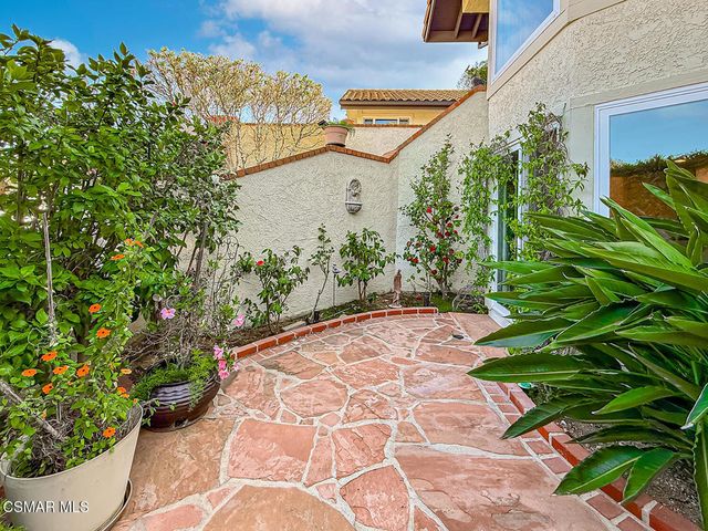 325 Cherry Hills Court, Newbury Park, CA 91320