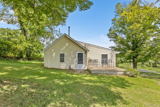 37 S Plank Road, Westtown, NY 10998