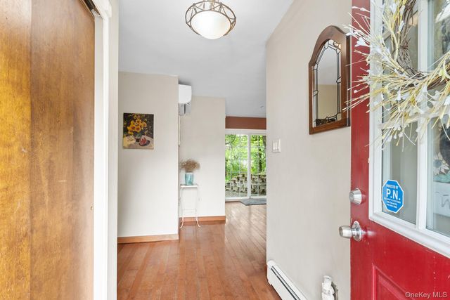 37 S Plank Road, Westtown, NY 10998