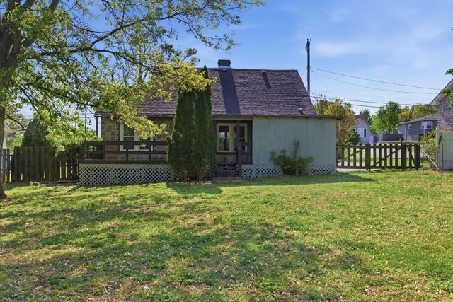 407 Pitts Ave, Old Hickory, TN 37138