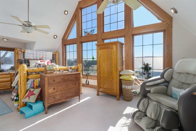 12182 State Highway Ee, Mountain Grove, MO 65711