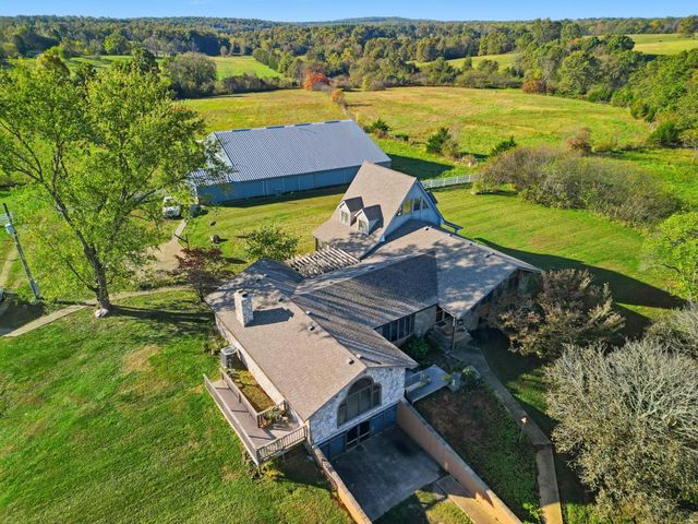 12182 State Highway Ee, Mountain Grove, MO 65711