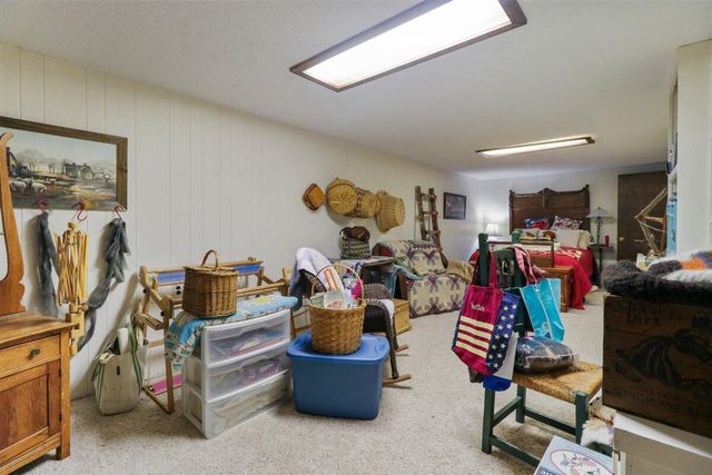 12182 State Highway Ee, Mountain Grove, MO 65711