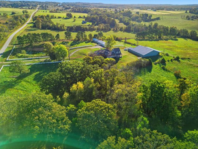 12182 State Highway Ee, Mountain Grove, MO 65711