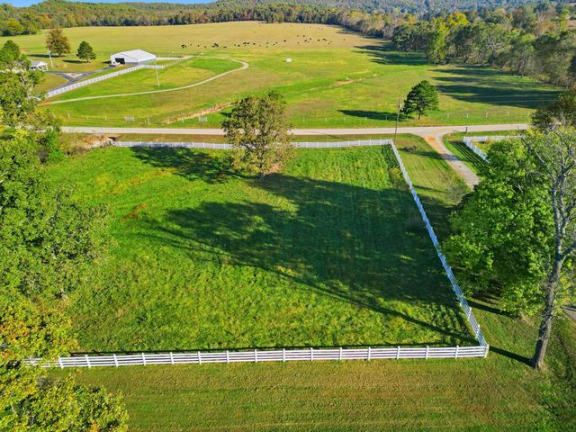 12182 State Highway Ee, Mountain Grove, MO 65711