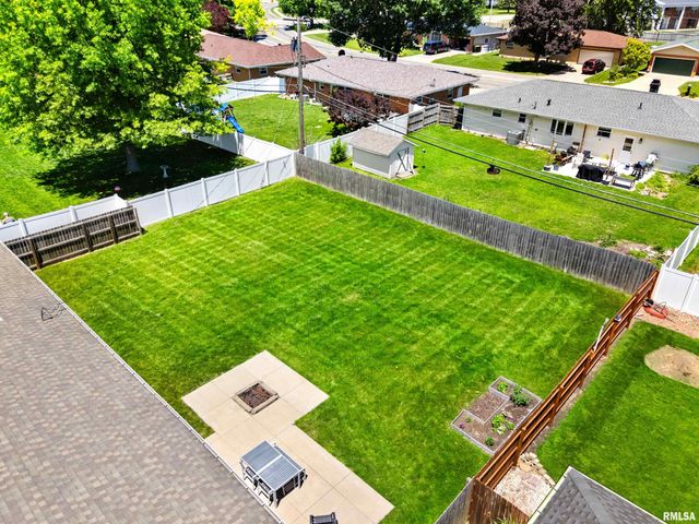 131 JADEWOOD Street, Morton, IL 61550