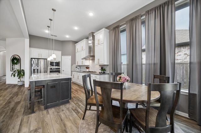 1518 Shining Willow Court, Richmond, TX 77406