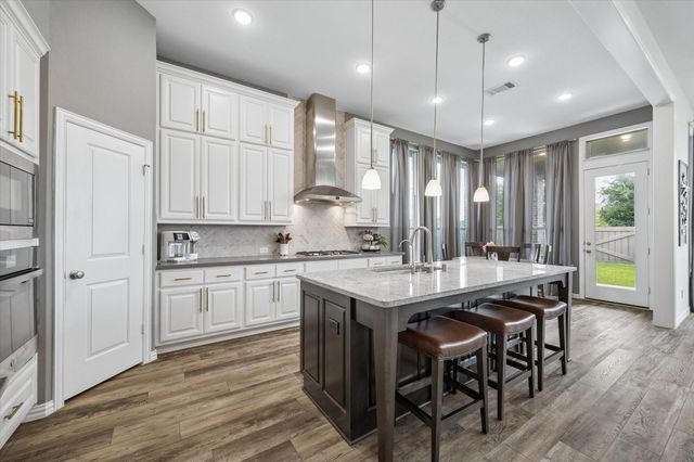 1518 Shining Willow Court, Richmond, TX 77406