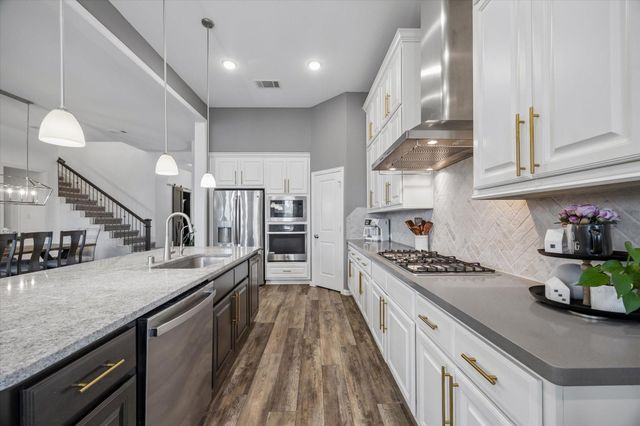 1518 Shining Willow Court, Richmond, TX 77406