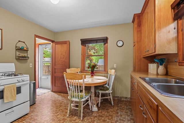 4366 Vera Cruz Avenue N, Robbinsdale, MN 55422