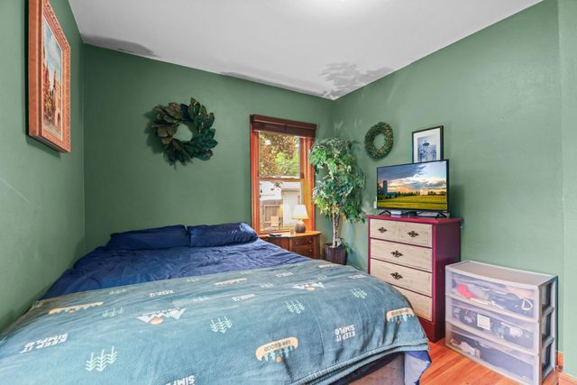 4366 Vera Cruz Avenue N, Robbinsdale, MN 55422