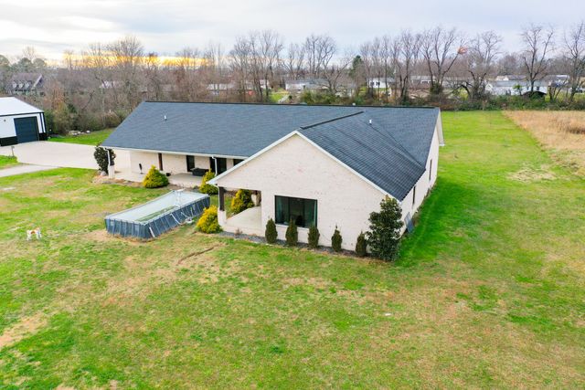 228 Park Wells Road, London, KY 40744