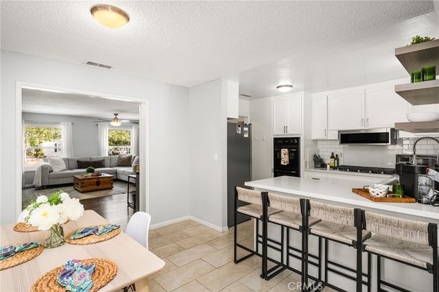 1822 Albion Avenue, Santa Ana, CA 92705