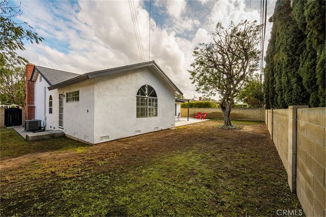 1822 Albion Avenue, Santa Ana, CA 92705