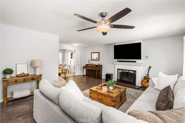 1822 Albion Avenue, Santa Ana, CA 92705