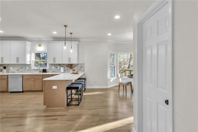 631 Braidwood NW Drive, Acworth, GA 30101