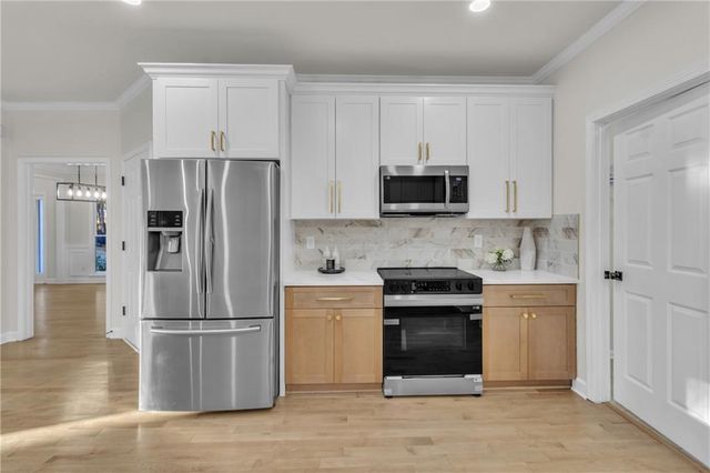 631 Braidwood NW Drive, Acworth, GA 30101