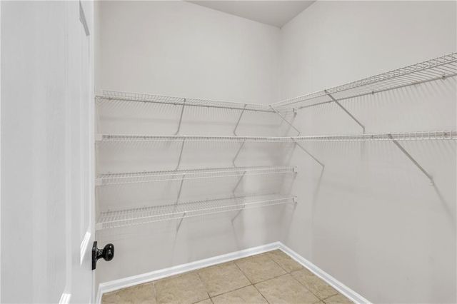 631 Braidwood NW Drive, Acworth, GA 30101