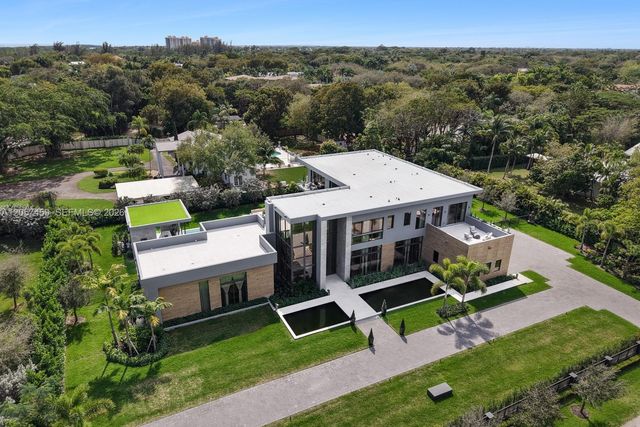 5900 SW 129th Terrace, Pinecrest, FL 33156