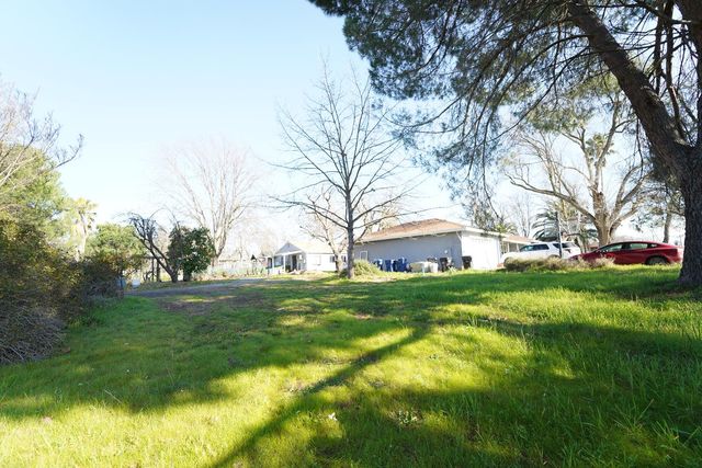 3309 I St, North Highlands, CA 95660