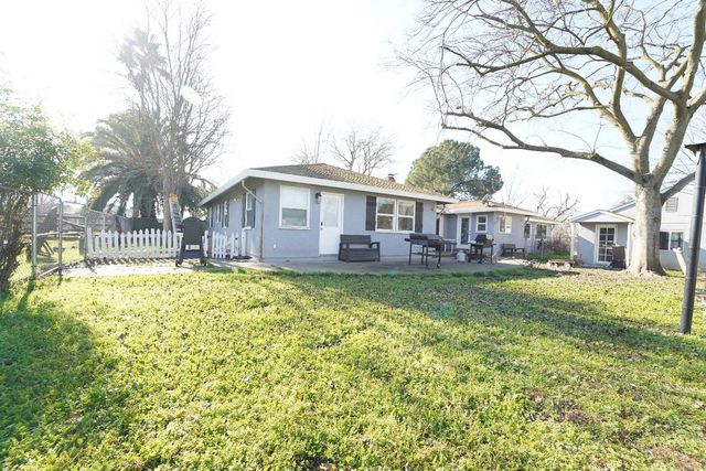 3309 I St, North Highlands, CA 95660