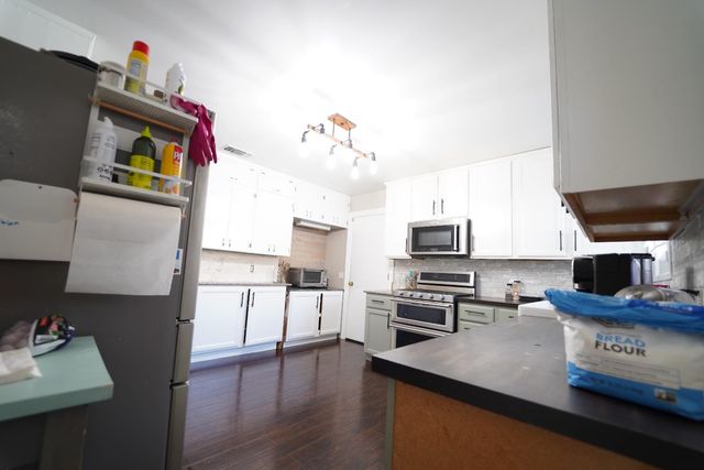 3309 I St, North Highlands, CA 95660